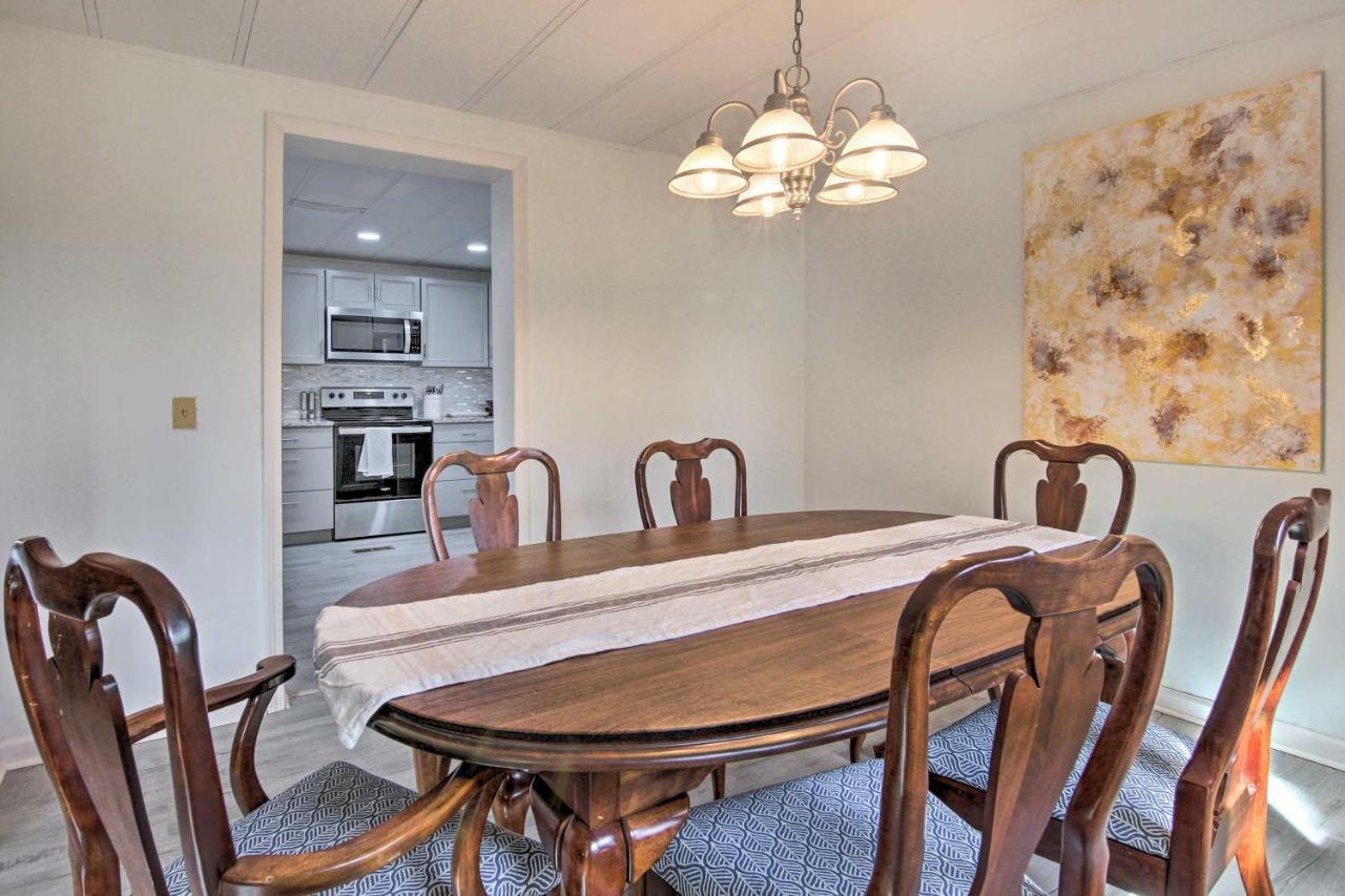 Cozy Asheville Cottage With Grill And Fire Pit! Екстер'єр фото